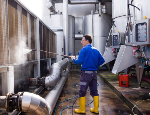 Lüftungsreinigung nach VDI 6022: Hygiene, Effizienz & Rechtssicherheit für Hotels, Firmen und Industrie